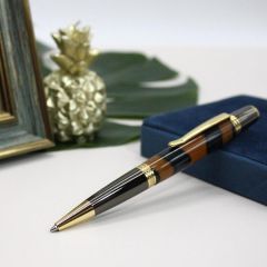 Подарочная шариковая ручка Амазонка